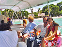 cartagena-women-boat-1104-14